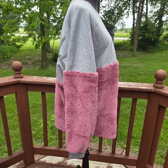 Spirit Jersey Ladies Gray and Pink Cozy Fleece Sounvenir Sweatshirt Sz L - Picture 13 of 14